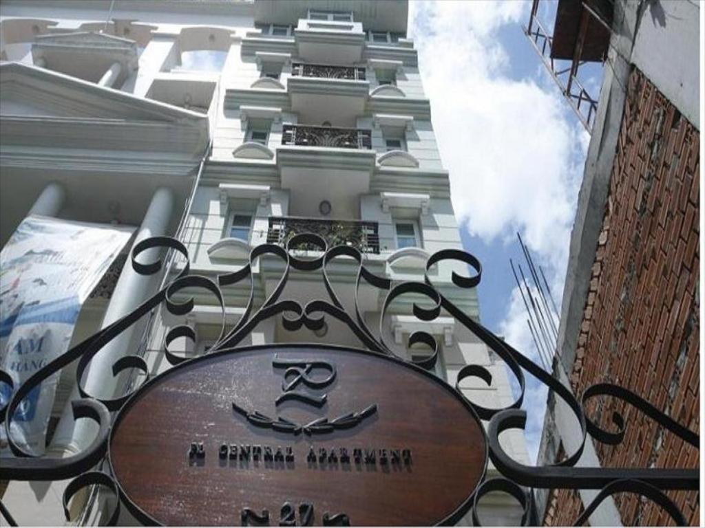 Apartment Pl *