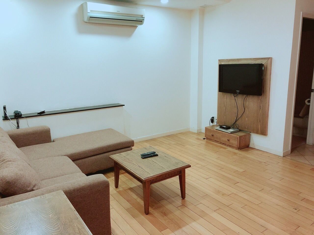 Apartment Pl *