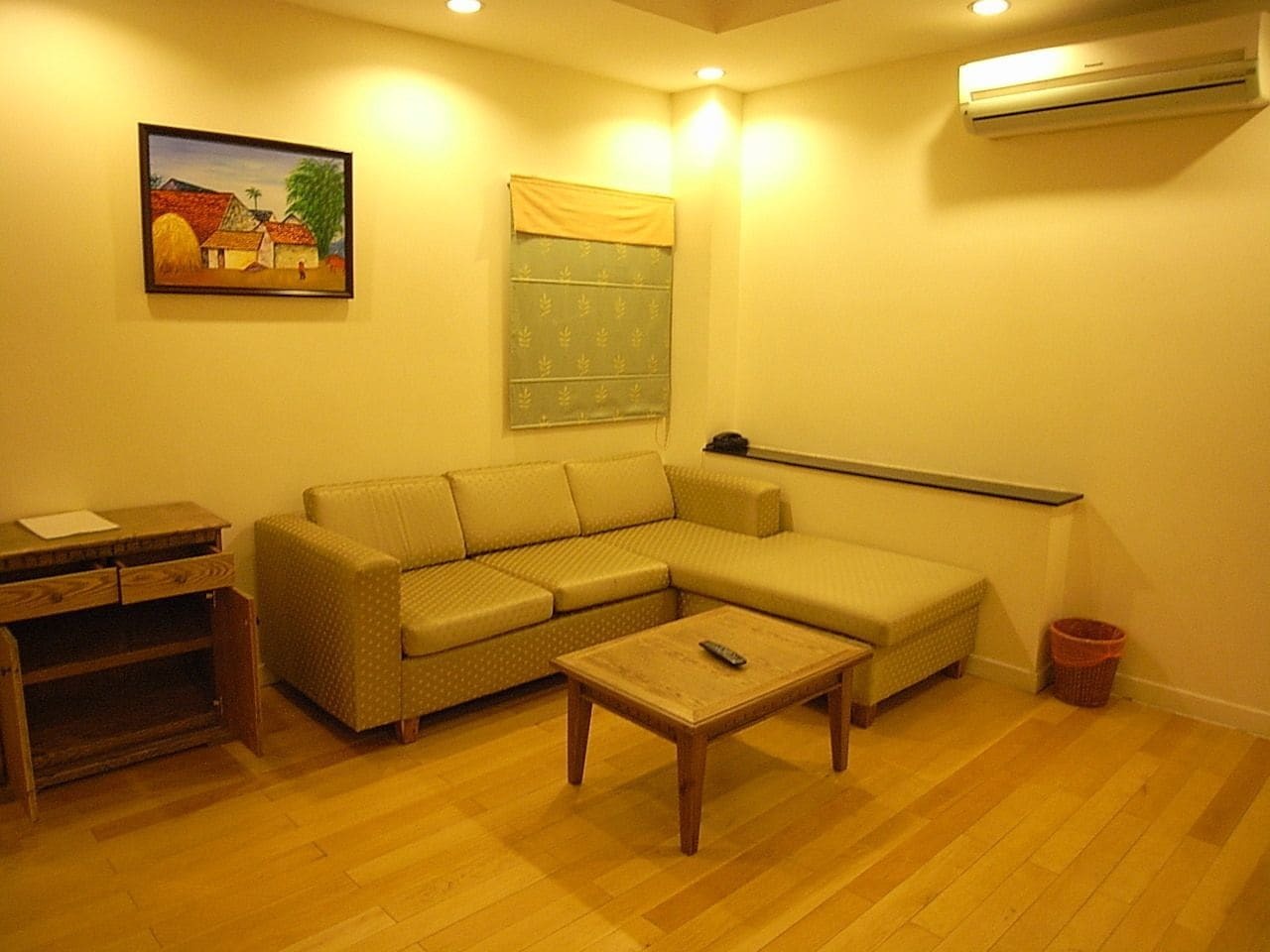 Pl Apartment *